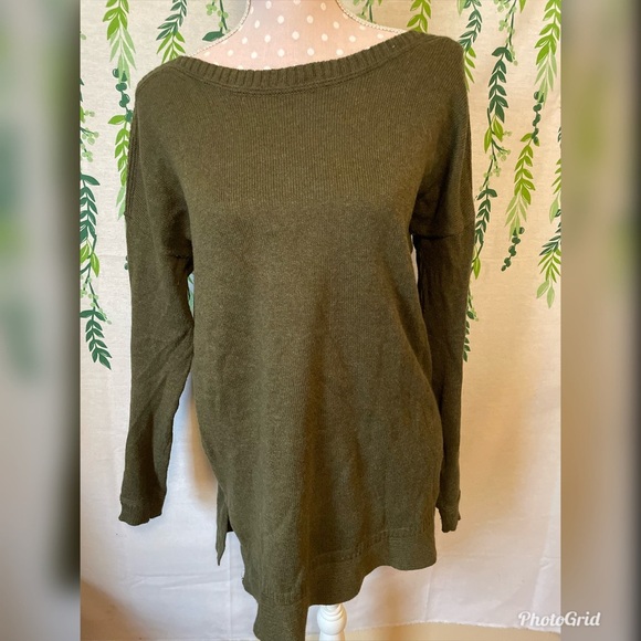 Size M Olive Green Old Navy Sweater A5 - Picture 2 of 5